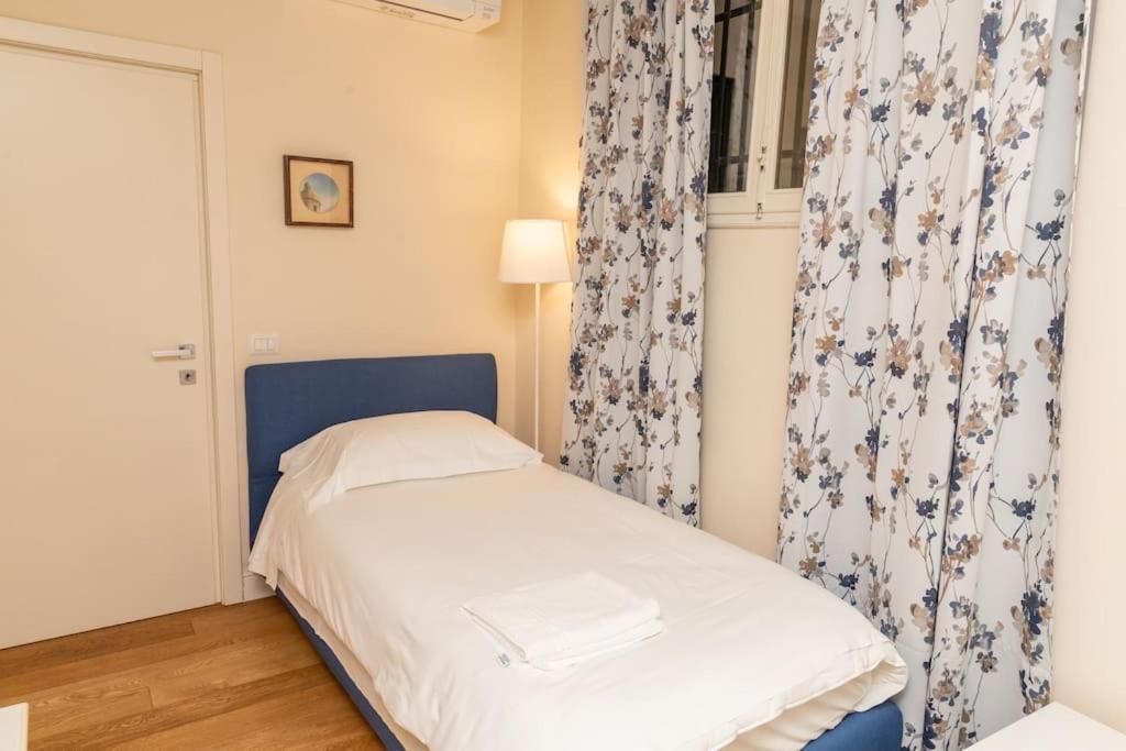Cozy Santa Maria Novella Uffizi Duomo 2Beds-2Baths Apartment Флоренция Екстериор снимка